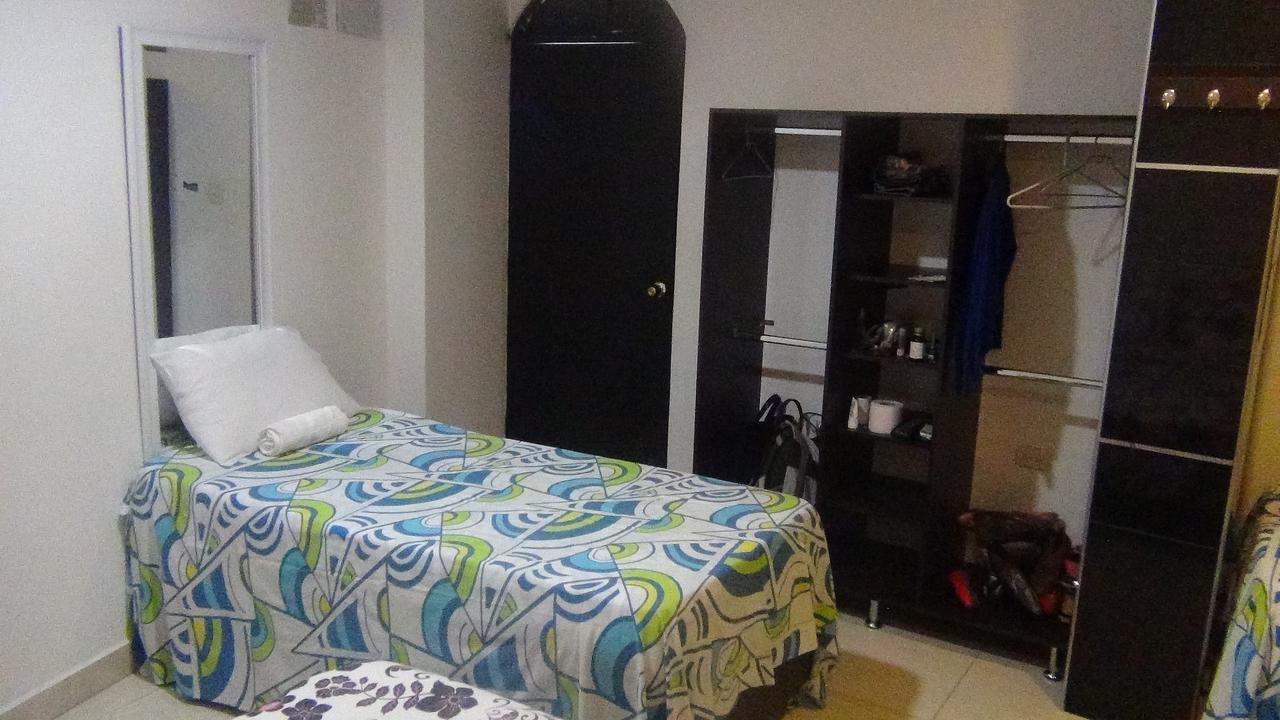 Hotel Espanol Neiva เนย์บา ภายนอก รูปภาพ